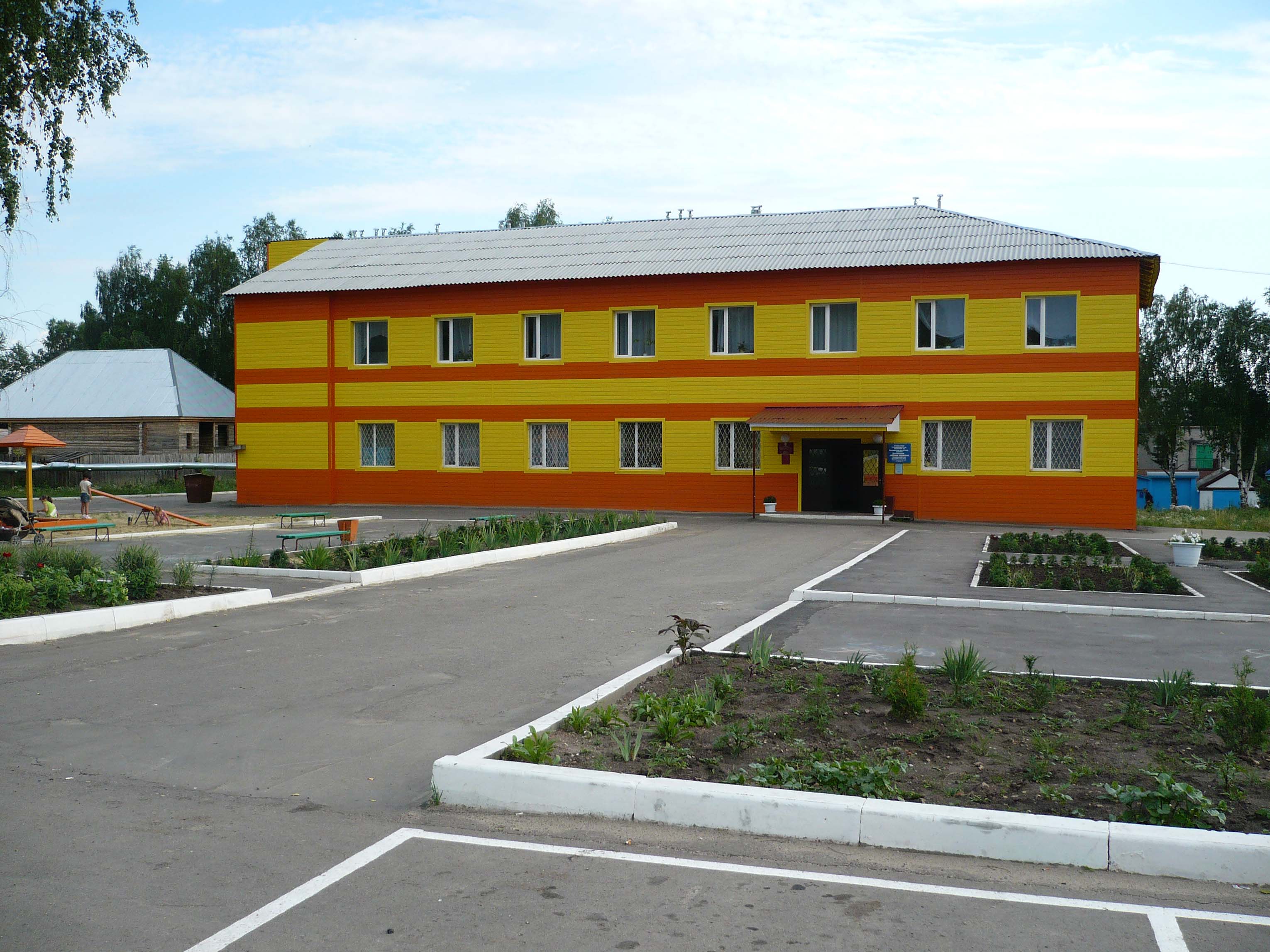 Здание ДШИ в г.Городище, ул.Лесная 11б